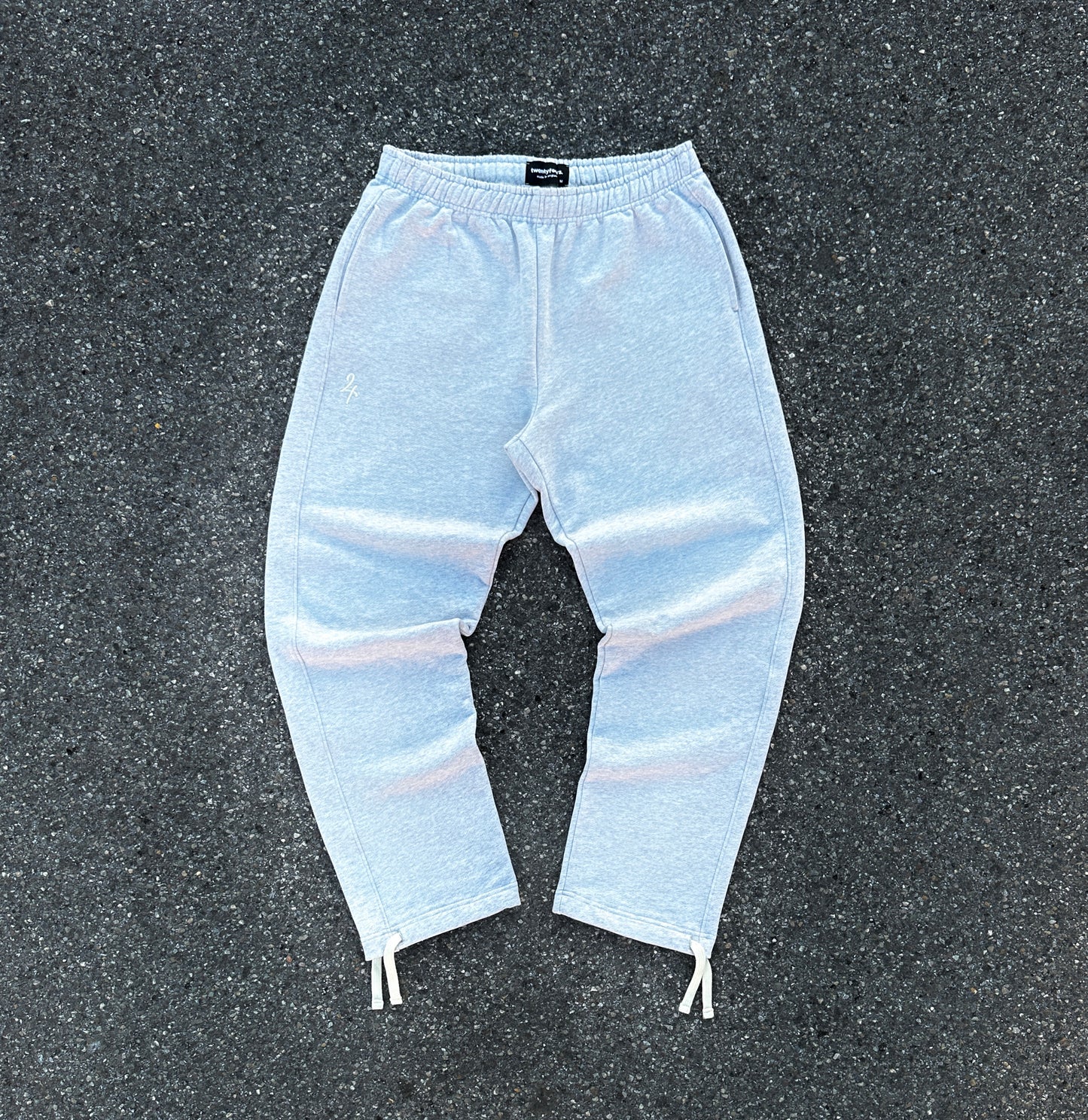 timeless joggers. v2