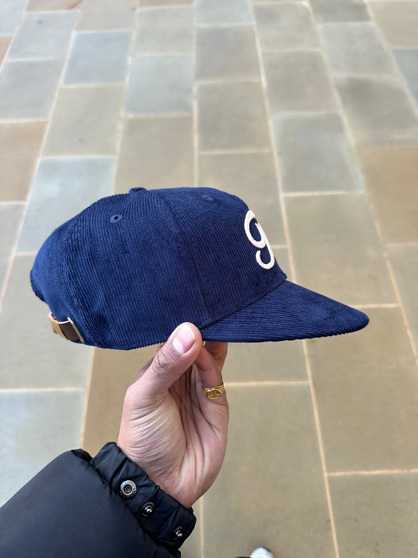 Corduroy cap. Deep Ocean’